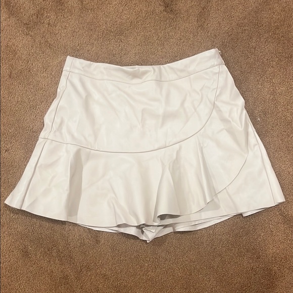 DO+BE Dresses & Skirts - DO+BE leather skort